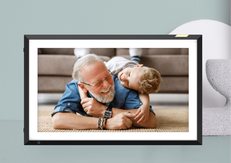 Großer klassischer 15,6 Zoll HD-Touchscreen