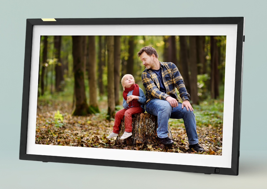 Großer klassischer 15,6 Zoll HD-Touchscreen