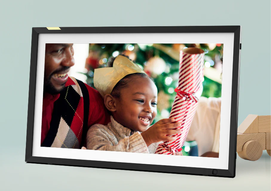 Großer klassischer 15,6 Zoll HD-Touchscreen