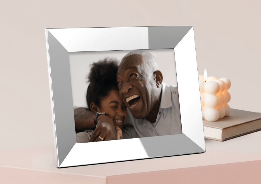 Metallischer 9,7 Zoll HD-Bildschirm